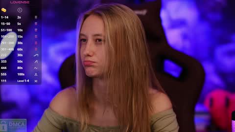 Snapshot of angeellina chatting on 02-01-25, 08:47 angeellina online show from 02-01-25, 08:47