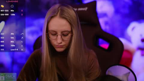 Snapshot of angeellina chatting on 02-12-25, 10:59 angeellina online show from 02-12-25, 10:59