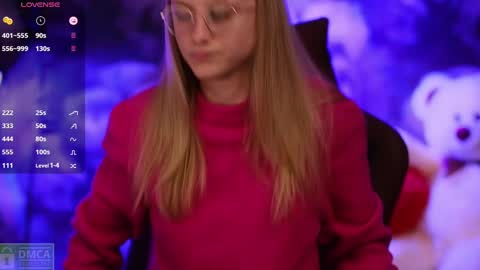 Snapshot of angeellina chatting on 02-13-25, 08:03 angeellina online show from 02-13-25, 08:03