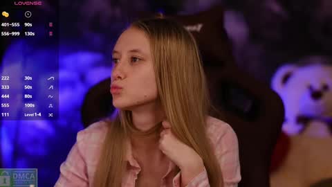 Snapshot of angeellina chatting on 02-24-25, 06:47 angeellina online show from 02-24-25, 06:47