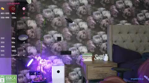 Snapshot of angeellina chatting on 03-03-25, 03:09 angeellina online show from 03-03-25, 03:09