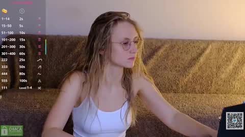 Snapshot of angeellina chatting on 02-01-26, 08:13 angeellina online show from 02-01-26, 08:13