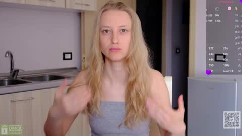 Snapshot of angeellina chatting on 03-09-26, 10:08 angeellina online show from 03-09-26, 10:08