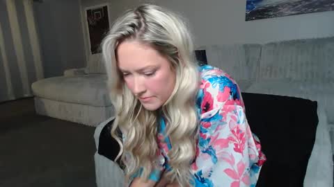 angel01432023 online show from 01-21-25, 02:54