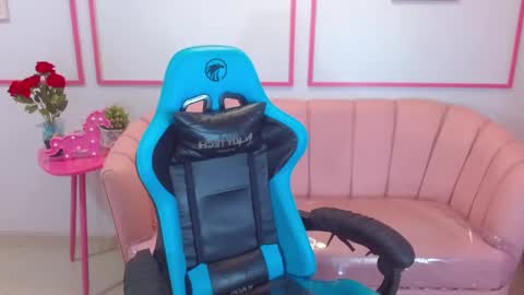 angel09 a online show from 02-21-25, 10:39