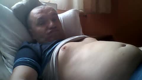 Angel online show from 06-18-26, 04:00