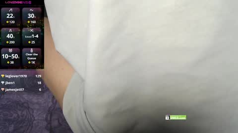 Snapshot of angel71717 chatting on 12-16-24, 01:43 Angelina online show from 12-16-24, 01:43