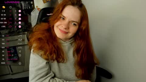 Snapshot of angel7you chatting on 12-24-24, 09:44 Eva online show from 12-24-24, 09:44