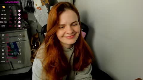 Snapshot of angel7you chatting on 12-25-24, 09:54 Eva online show from 12-25-24, 09:54