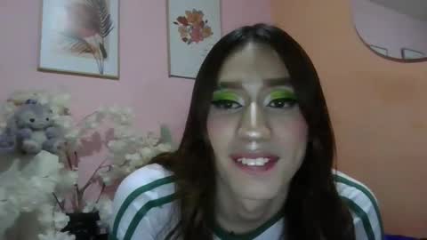 Snapshot of angel_____1 chatting on 12-03-25, 07:49 angel_____1 online show from 12-03-25, 07:49