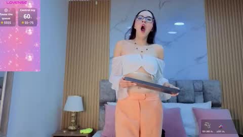 angel__kiss online show from 01-18-26, 12:20