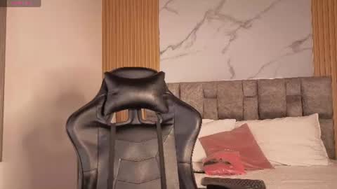 angel__kiss online show from 06-08-26, 01:22