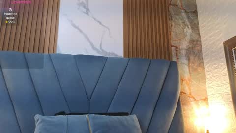 angel__red_ online show from 05-28-26, 03:04
