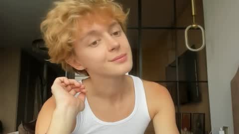 angel_andreww online show from 05-13-26, 10:23