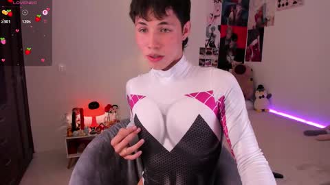 Angel   help me with 100 thumbs up online show from 10-10-25, 09:14