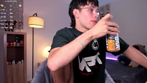 Angel   help me with 100 thumbs up online show from 01-13-26, 08:36