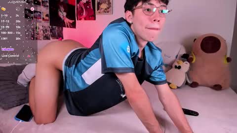 Angel   help me with 100 thumbs up online show from 02-13-26, 08:27