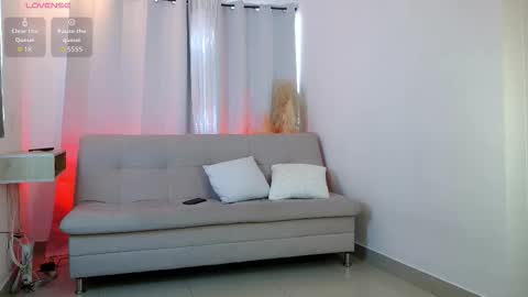 angel_boy01 online show from 01-07-26, 07:38