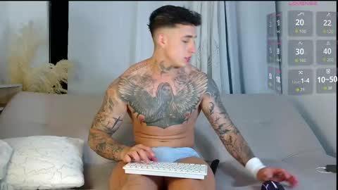 Snapshot of angel_boy01 chatting on 05-03-26, 11:55 angel_boy01 online show from 05-03-26, 11:55