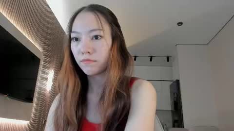 Luluu Chu  online show from 07-19-26, 01:48