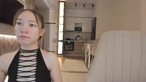Luluu Chu  online show from 07-22-26, 01:14