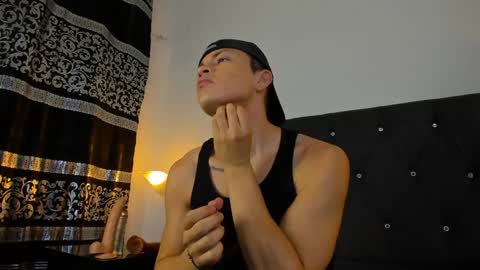 Snapshot of angel_cuervo chatting on 01-14-25, 12:35 Angel Cuervo online show from 01-14-25, 12:35