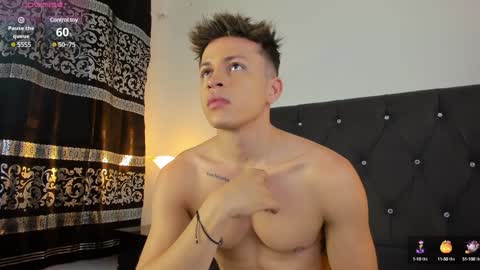 Snapshot of angel_cuervo chatting on 01-31-25, 12:40 Angel Cuervo online show from 01-31-25, 12:40