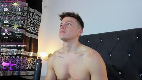 Snapshot of angel_cuervo chatting on 02-02-25, 04:54 Angel Cuervo online show from 02-02-25, 04:54