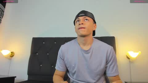 Snapshot of angel_cuervo chatting on 02-05-25, 12:38 Angel Cuervo online show from 02-05-25, 12:38