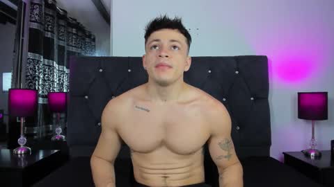 Snapshot of angel_cuervo chatting on 12-03-25, 12:47 Angel Cuervo online show from 12-03-25, 12:47