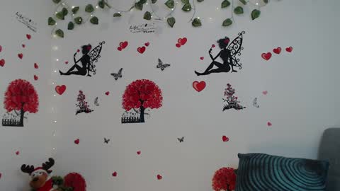 Angel Curl online show from 01-18-25, 07:48