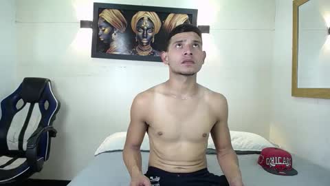 Snapshot of angel_dusstt chatting on 12-03-25, 12:36 Angel Dusstt online show from 12-03-25, 12:36