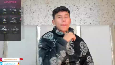 ngel Esteban  online show from 02-13-25, 07:35