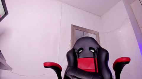 angel hardy online show from 11-25-25, 10:48