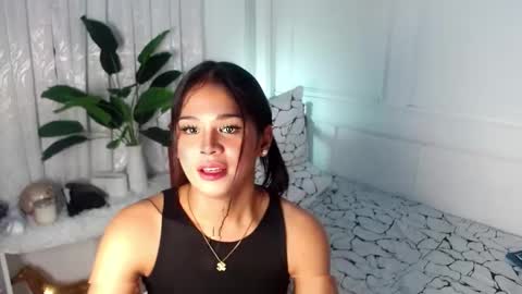 Snapshot of angel_indiguise chatting on 02-07-25, 05:31 angela online show from 02-07-25, 05:31