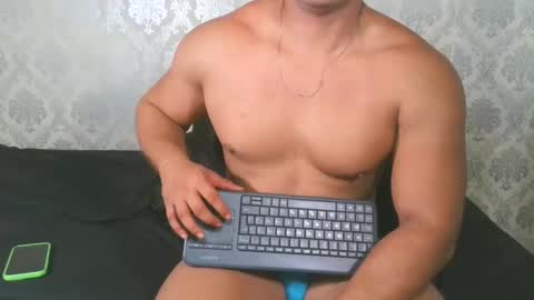 Snapshot of angel_lein chatting on 02-06-25, 04:10 Angel Lein online show from 02-06-25, 04:10