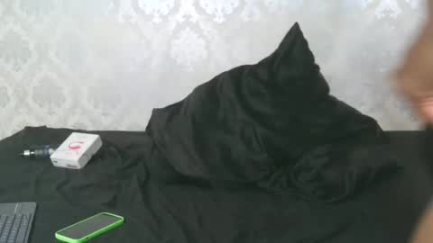 Snapshot of angel_lein chatting on 02-21-25, 05:02 Angel Lein online show from 02-21-25, 05:02