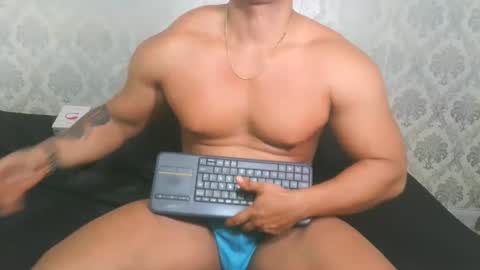 Snapshot of angel_lein chatting on 09-27-25, 08:36 Angel Lein online show from 09-27-25, 08:36