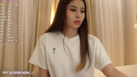 Luisa online show from 04-04-26, 02:03