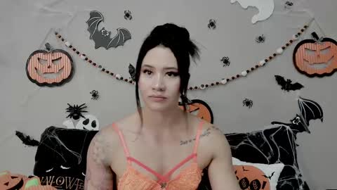 Snapshot of angel_martins chatting on 10-30-25, 01:40 Angel online show from 10-30-25, 01:40