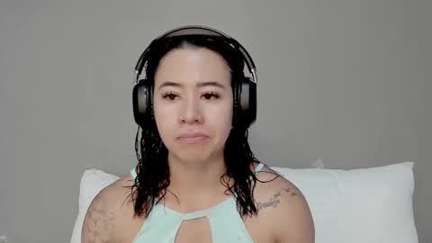 Angel online show from 12-15-25, 04:33