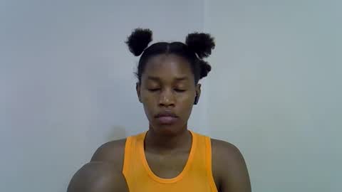 angel_mia5 online show from 11-12-25, 04:40