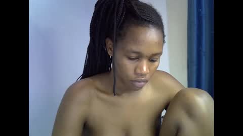 angel_mia5 online show from 03-21-26, 11:37