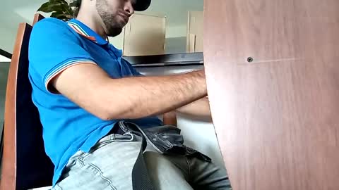 Snapshot of angel_morningstar1 chatting on 02-12-25, 06:51 ngel online show from 02-12-25, 06:51