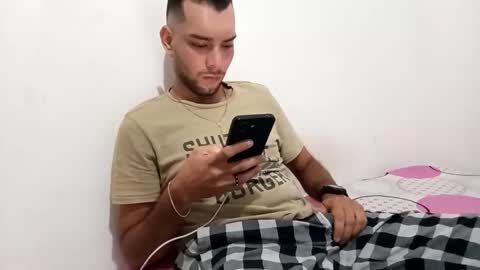 Snapshot of angel_morningstar1 chatting on 02-24-25, 03:33 ngel online show from 02-24-25, 03:33