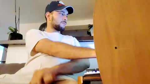 Snapshot of angel_morningstar1 chatting on 02-09-26, 01:09 ngel online show from 02-09-26, 01:09