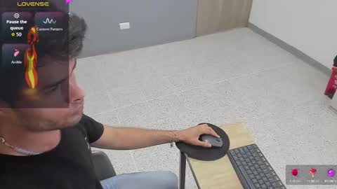 angel_schiavone online show from 09-11-25, 11:43