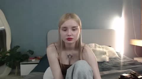 Angela online show from 06-14-26, 06:04