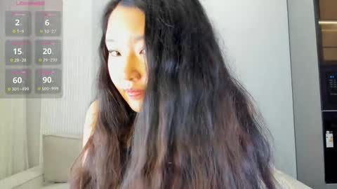 angel_soo online show from 10-26-25, 01:17