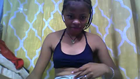 Snapshot of angela166093 chatting on 11-13-25, 03:55 angela166093 online show from 11-13-25, 03:55